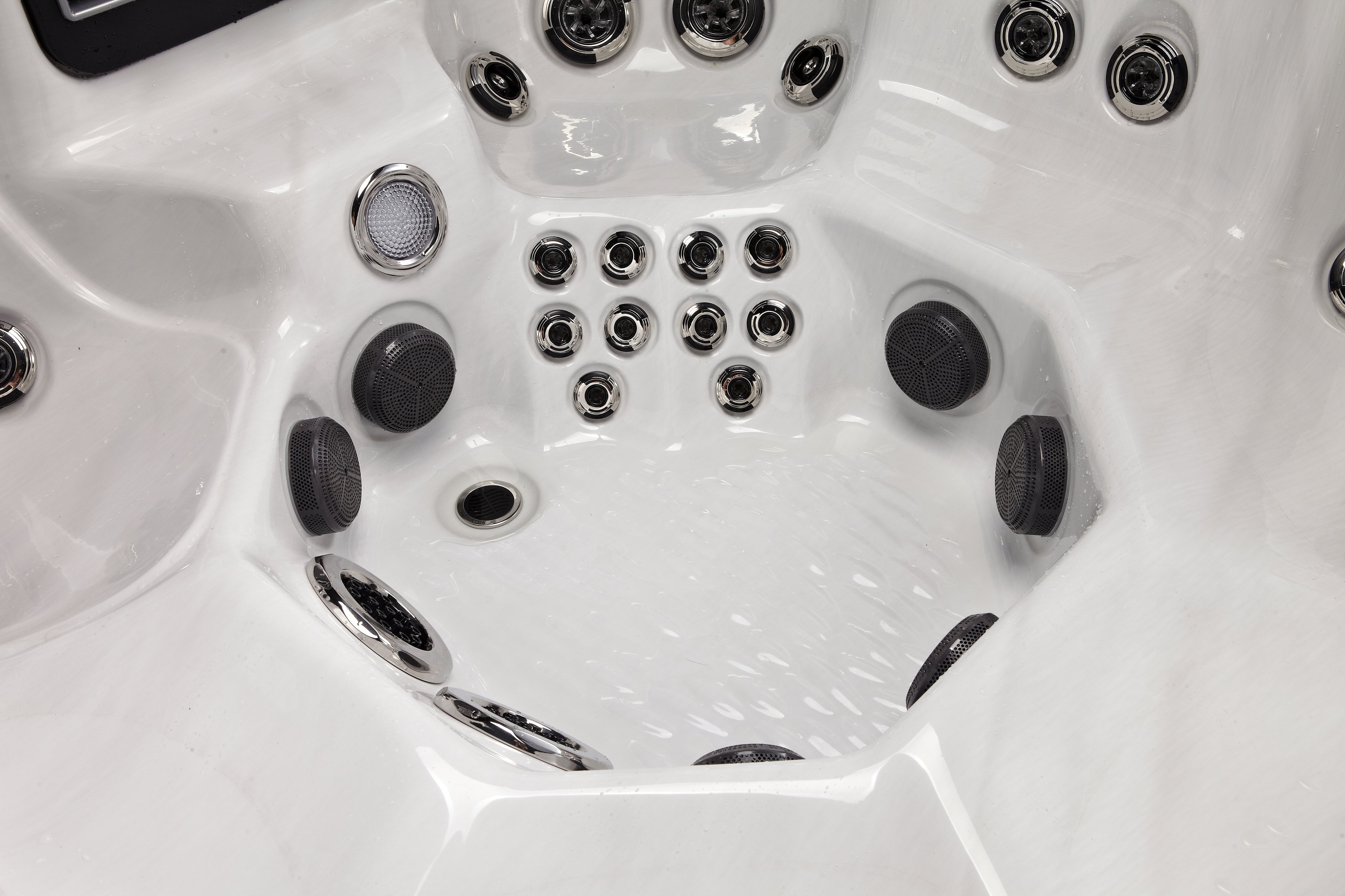 Wasatch Oasis- 7 Person Luxury Spa